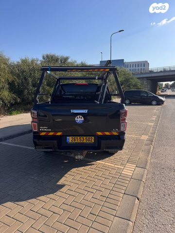 איסוזו די-מקס