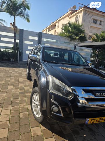 איסוזו די-מקס