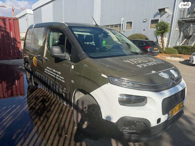 מודעת רכב סיטרואן ברלינגו