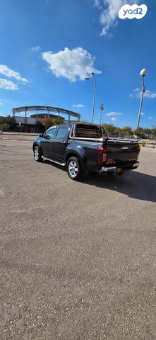 איסוזו די-מקס