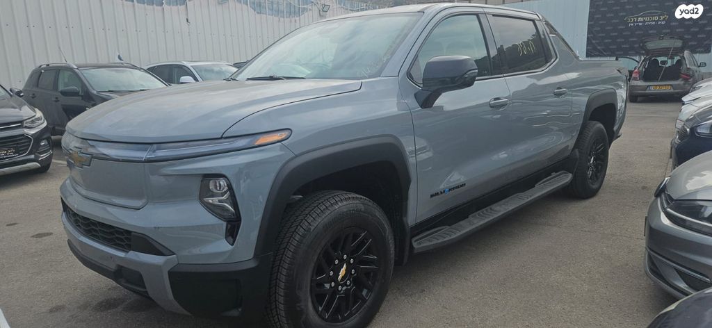 מודעת רכב שברולט סילברדו EV