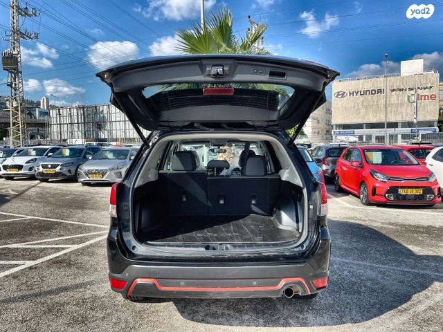 סובארו פורסטר