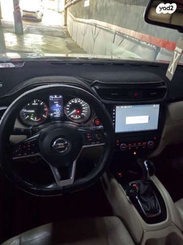 ניסאן אקס טרייל