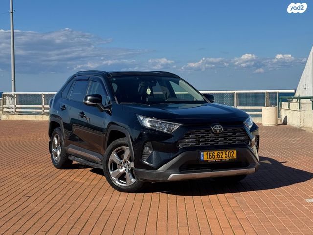 טויוטה RAV4