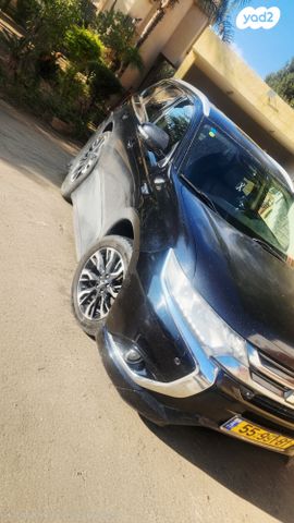 מיצובישי אאוטלנדר