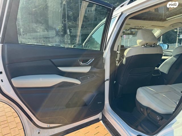 סובארו אבולטיס/אסנט