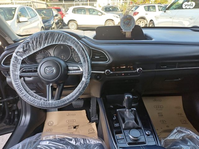 מאזדה CX-30