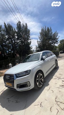 אאודי Q7