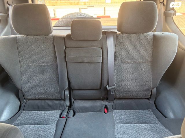 טויוטה לנד קרוזר