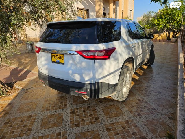 שברולט טראוורס