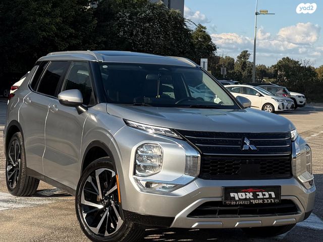 מיצובישי אאוטלנדר