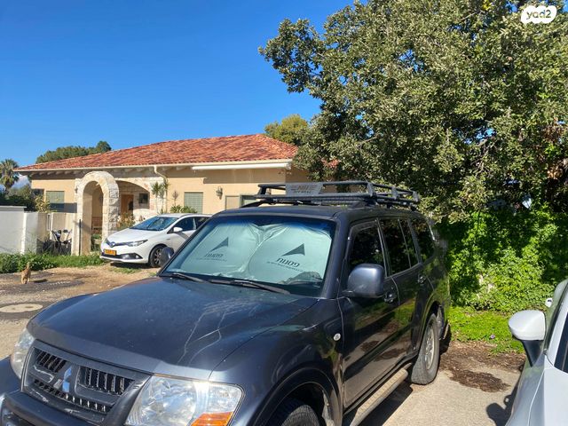 מודעת רכב מיצובישי פג'רו