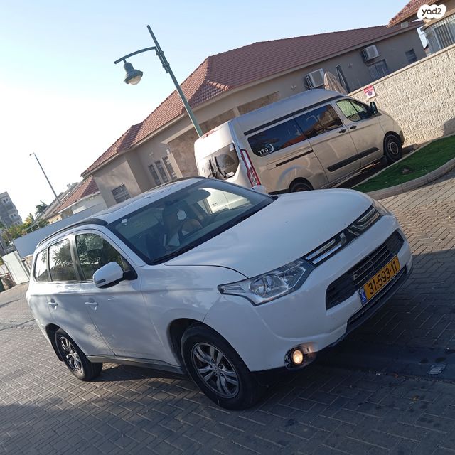 מודעת רכב מיצובישי אאוטלנדר