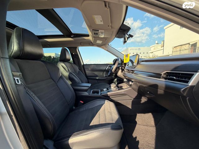 מיצובישי אאוטלנדר