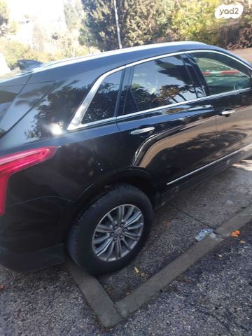 קאדילק XT5
