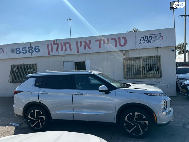 מיצובישי אאוטלנדר