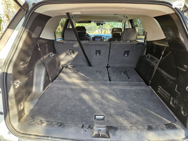 שברולט טראוורס