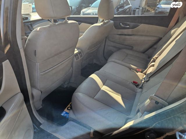 ניסאן אקס טרייל