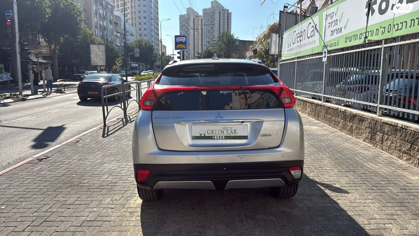 מיצובישי אקליפס קרוס