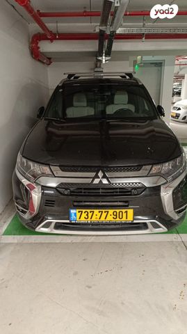 מיצובישי אאוטלנדר