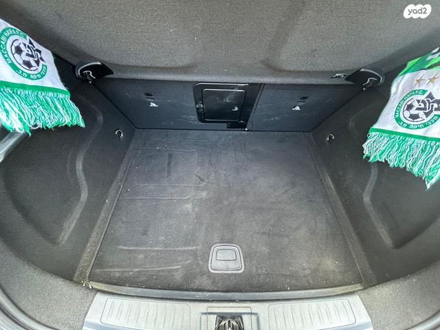 אינפיניטי QX30