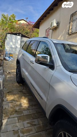 ג'יפ גרנד צ'ירוקי