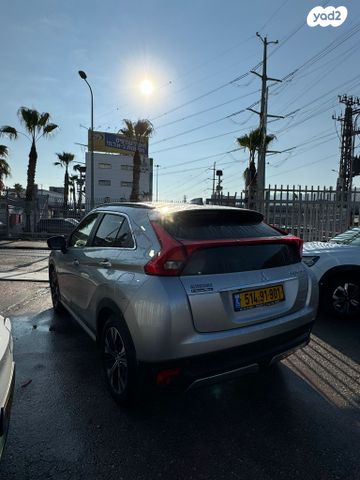 מיצובישי אקליפס קרוס