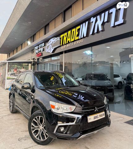 מודעת רכב מיצובישי ASX