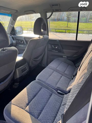 מיצובישי פג'רו