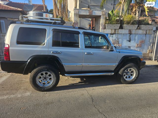 ג'יפ קומנדר