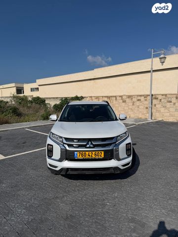 מודעת רכב מיצובישי ASX