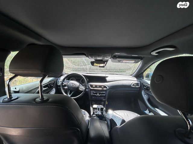 אינפיניטי QX30