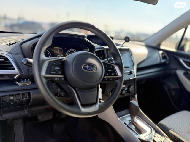 סובארו פורסטר