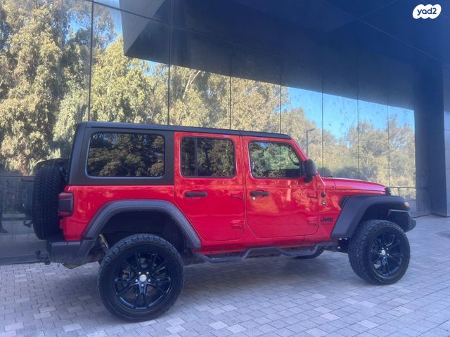 מודעת רכב ג'יפ רנגלר