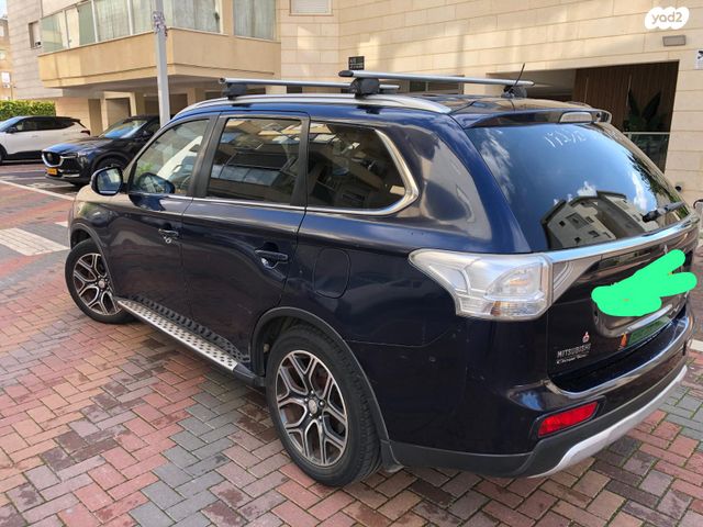 מיצובישי אאוטלנדר