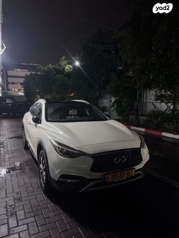 מודעת רכב אינפיניטי QX30