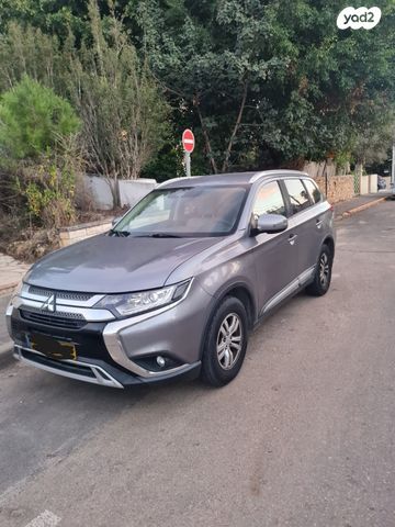 מיצובישי אאוטלנדר