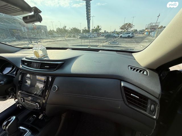 ניסאן אקס טרייל