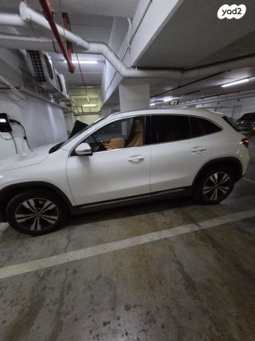 מודעת רכב מרצדס-בנץ GLA