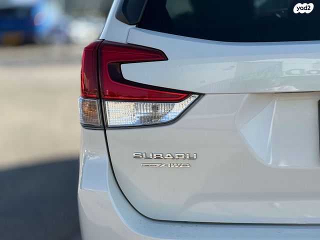 סובארו פורסטר