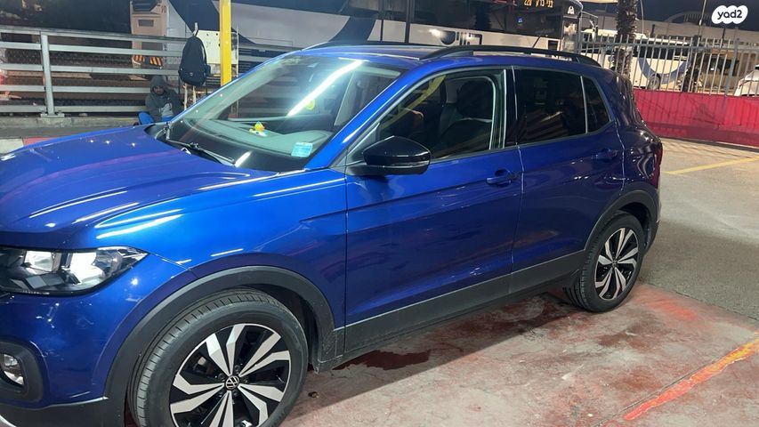 מודעת רכב פולקסווגן T-קרוס