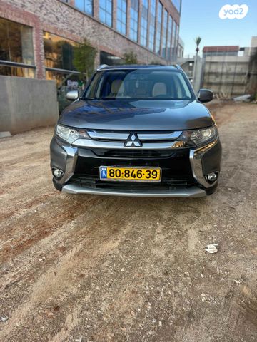 מיצובישי אאוטלנדר