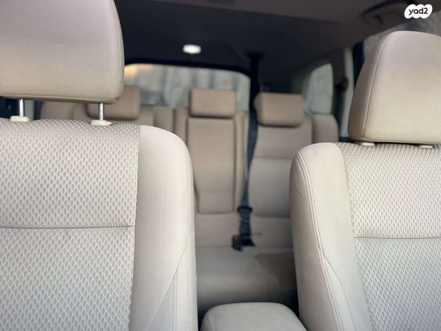 מיצובישי אאוטלנדר