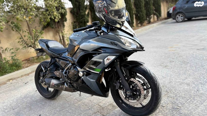 קאוואסאקי נינג'ה 650