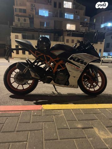 KTM SuperSport RC 390