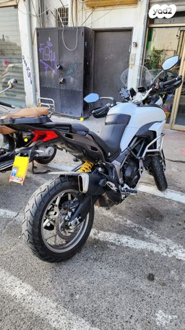 דוקאטי מולטיסטרדה 950