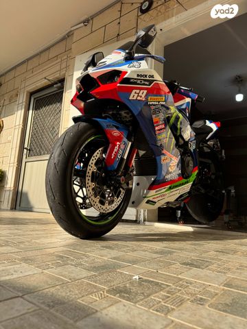 קאוואסאקי נינג'ה ZX 10R