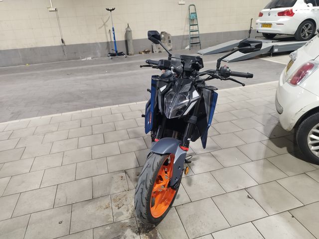 מודעת רכב KTM Naked Duke 390