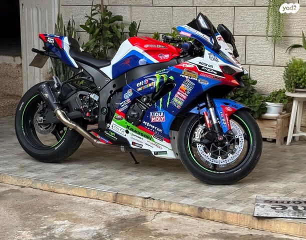 מודעת רכב קאוואסאקי נינג'ה ZX 10R