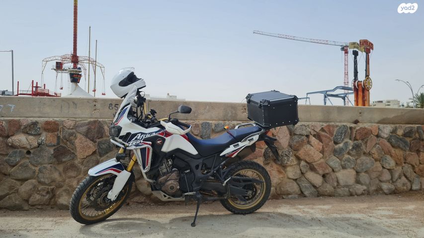 הונדה CRF1000L אפריקה טווין